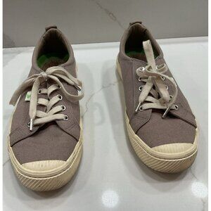 Cariuma Grey Canvas Tennis Shoes Size Women’s 9